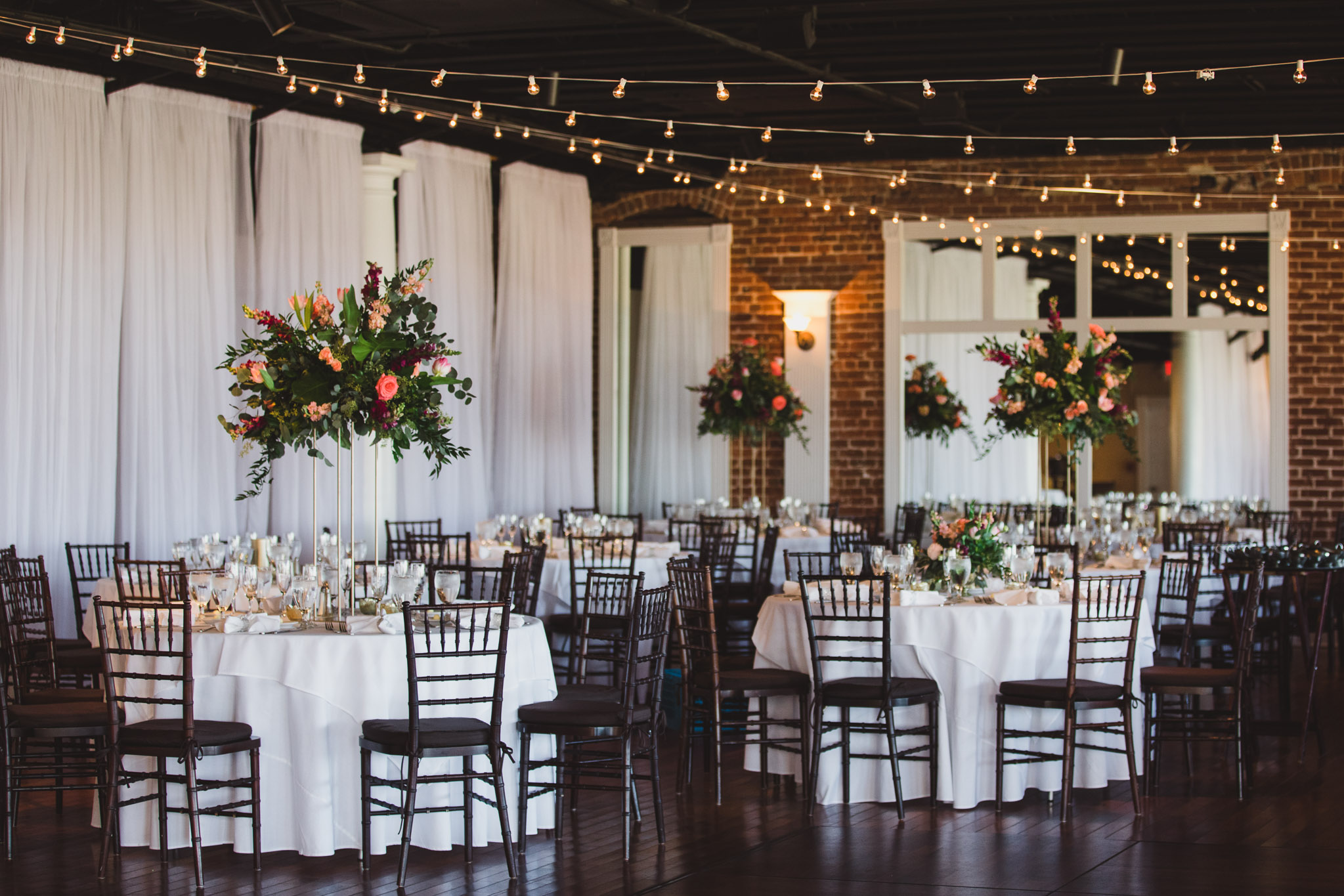 wedding reception decor